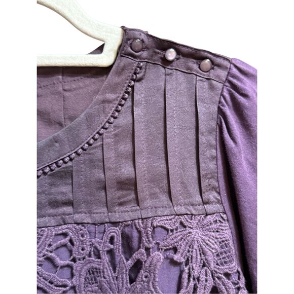 TINY by Anthropologie Violet Lace Mixed Media Blouse Sz S - Picture 9 of 15